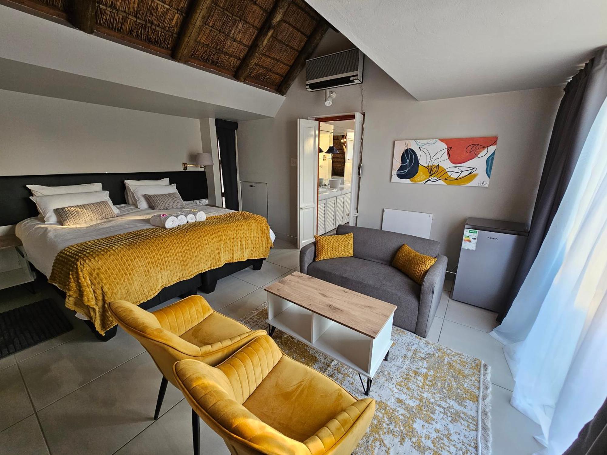 Bettie'S Luxury Lodge Kroonstad Exterior photo