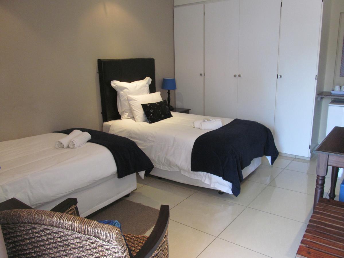 Bettie'S Luxury Lodge Kroonstad Room photo